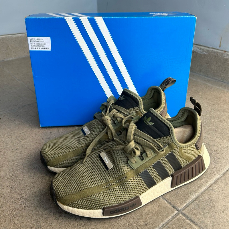 adidas gazelle silver green womens Shop Green Mens adidas NMD R1 Lace Up Sneakers  Shoebacca