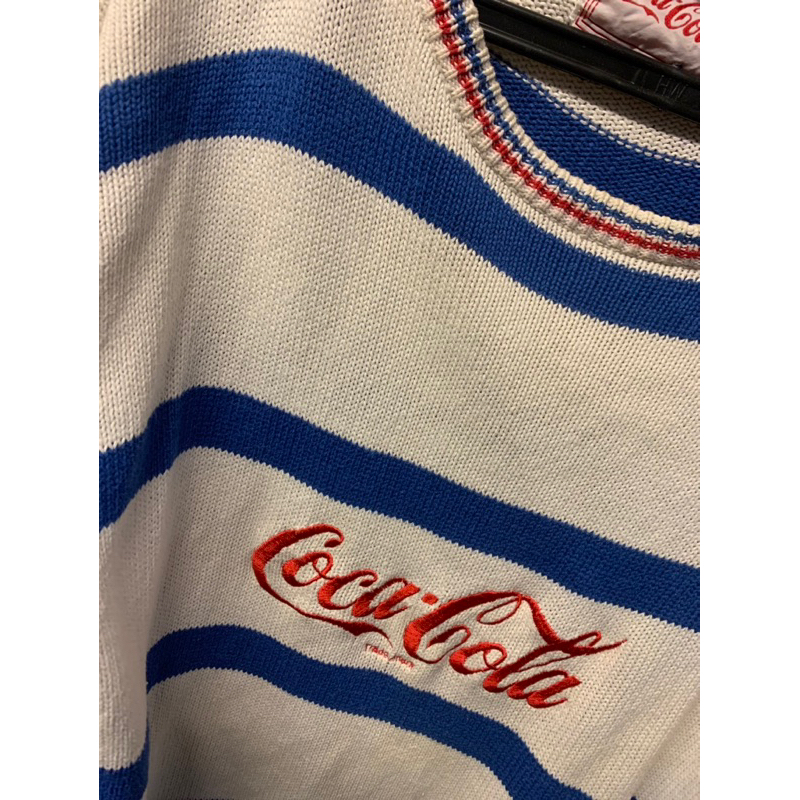 Jual preloved sweater knit tebal salur brand COCA COLA | Shopee Indonesia