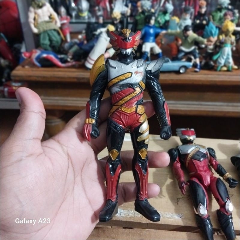 Jual kamen rider bima x dan azazel ( kesatria garuda bima x ) ORI ...