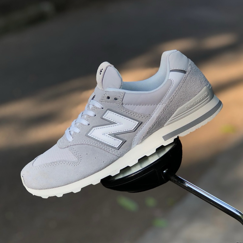 New balance 996 navy pink online