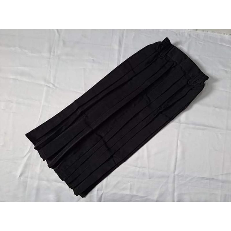 Jual ROK SEKOLAH HITAM REMPEL BANYAK | Shopee Indonesia