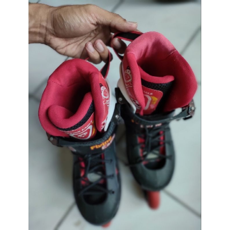 Jual sepatu roda | Shopee Indonesia