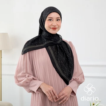 Diario Ultrafine Calia Scarf Kerudung Segi Empat