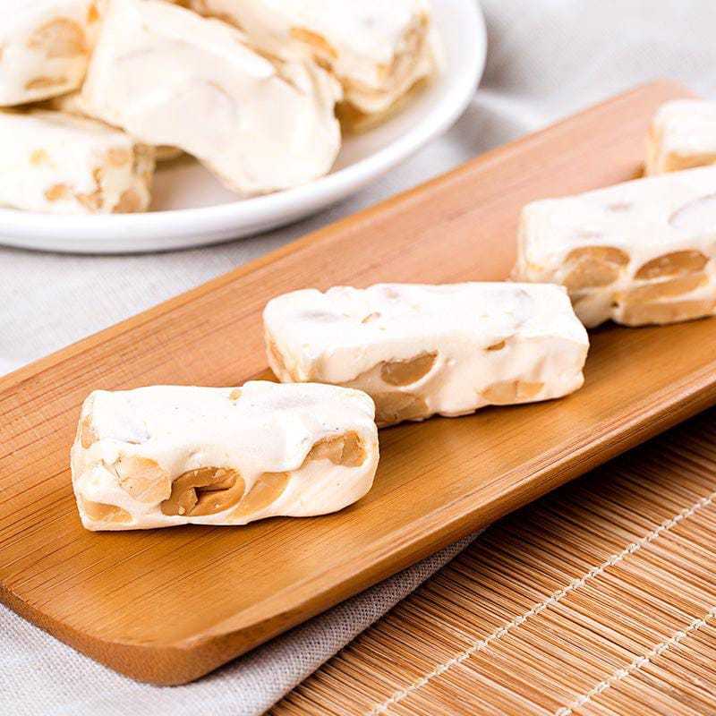 Jual Permen White Rabbit Peanuts Nougat 200g | Shopee Indonesia