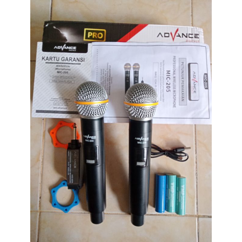 Jual MIC WIRELESS ADVANCE DIGITAL PRO MIC 205 TERBARU | Shopee Indonesia