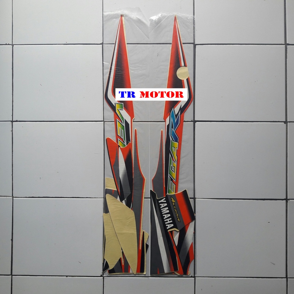 Jual Striping stiker polet motor Yamaha Vega r 2004 hitam oren list ...