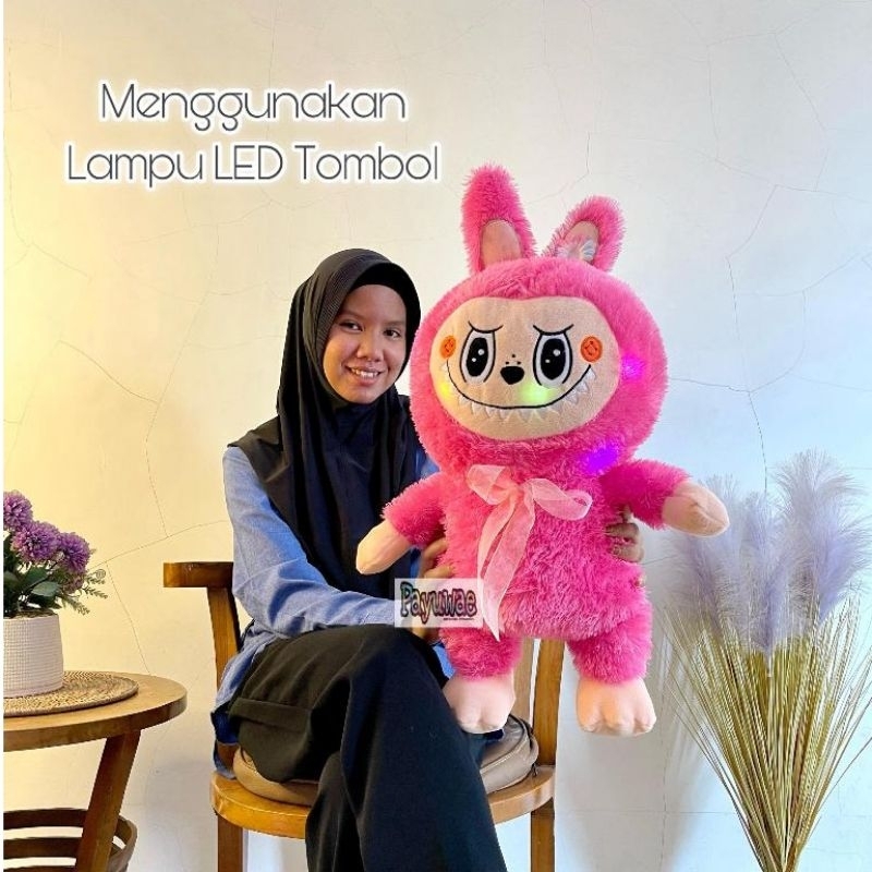Jual BONEKA LABUBU BESAR ORI ASLI PAKAI LAMPU LED UKURAN 60CM HARGA ...