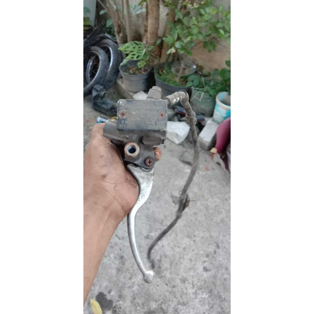 Jual Master rem depan suzuki spin | Shopee Indonesia