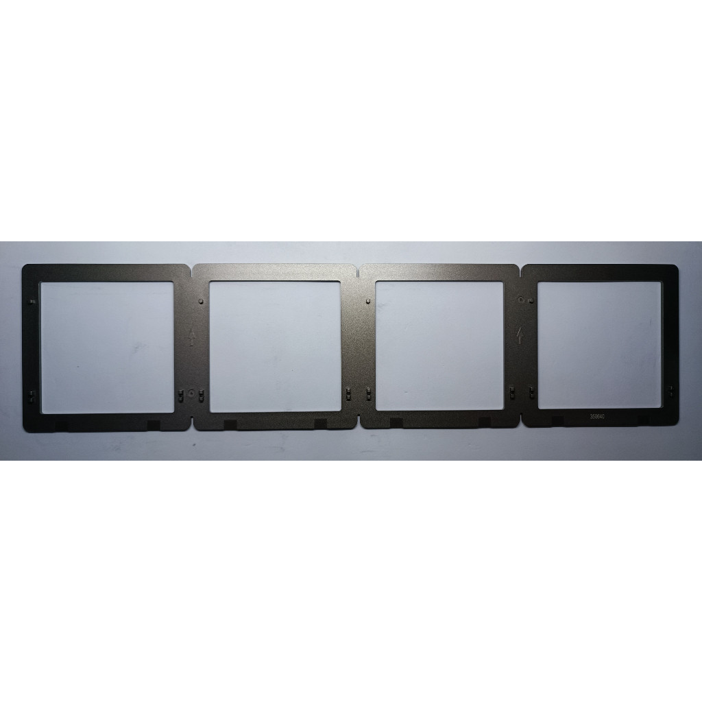 Jual SIMON E35 GREY FRAME 4 GANG | Shopee Indonesia
