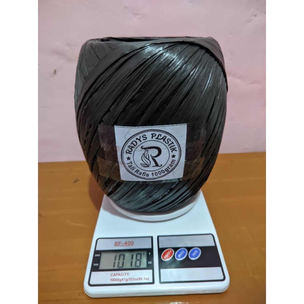 Jual Tali Rafia Hitam Tebal 1kg | Shopee Indonesia