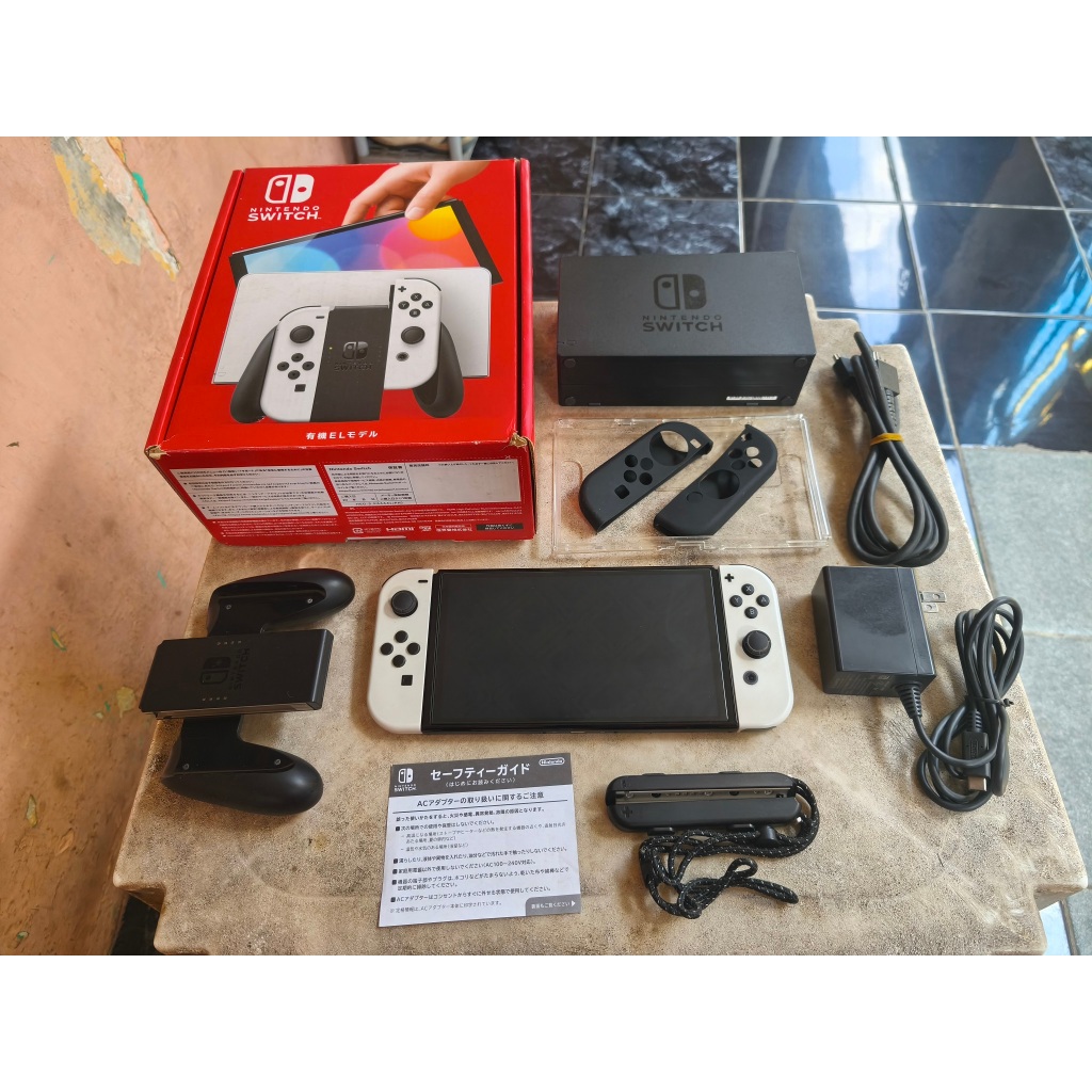 Jual Nintendo Switch OLED CFW Atmos 128GB White Fullset 00 | Shopee ...