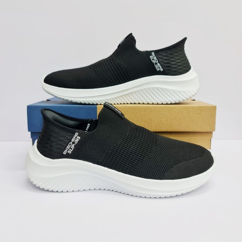 SKECHERS SLIP INS/SEPATU PRIA/SKECHERS SLIP ON/SEPATU SLIP ON