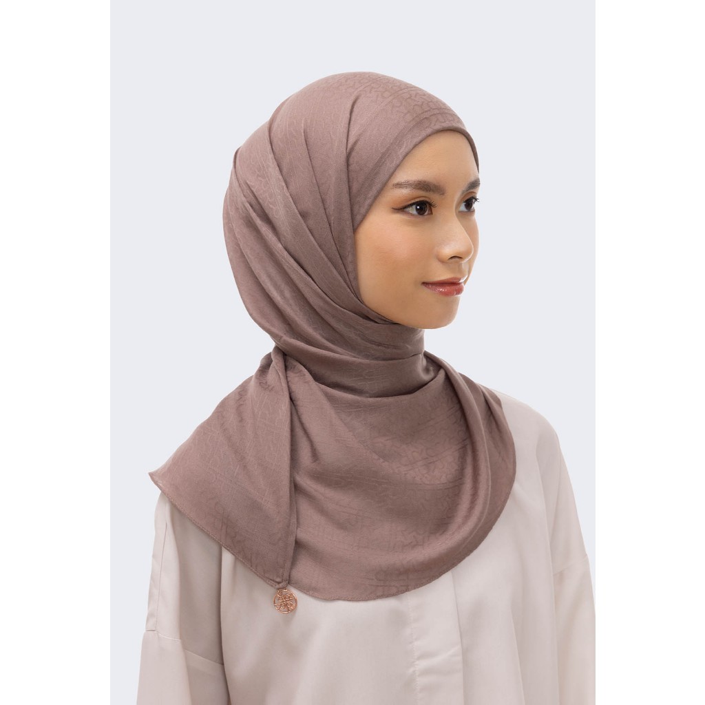 Riamiranda Kayra Instant Hijab