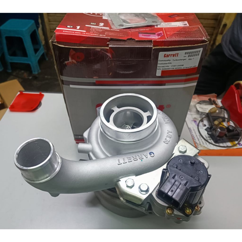 Jual TurboCharger Assy Turbo Hino 500 Euro 4 FM280JD 17201-E0E60 ...