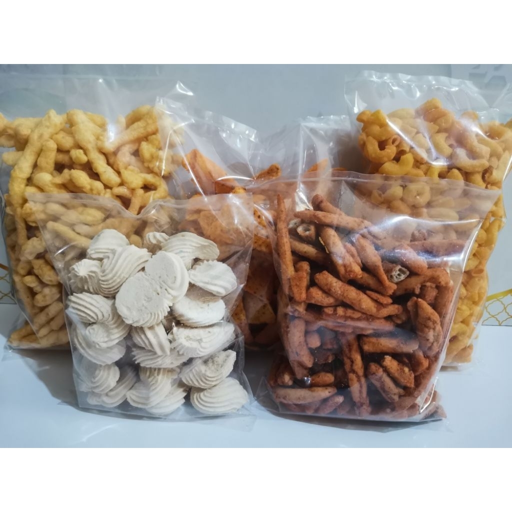 Jual Snack cemilan serba 10 ribu murah enak renyah. | Shopee Indonesia