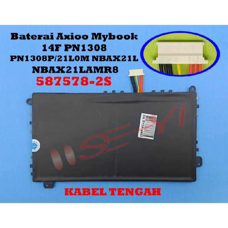 Foto pembanding sisi baterai dan kabel konektor Axioo MyBook 14F