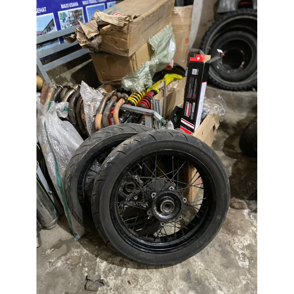 Jual velgset velg sumo supermoto crf + ban | Shopee Indonesia
