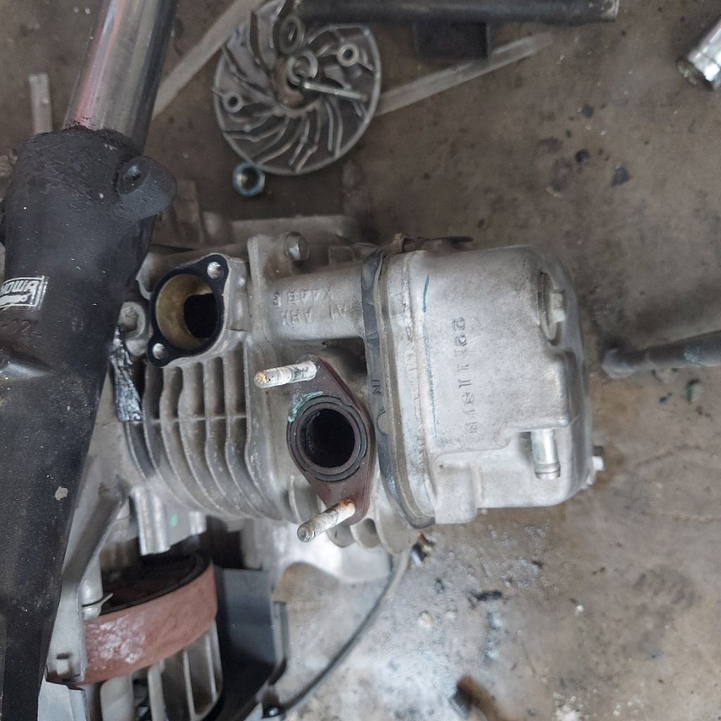 Jual Head+Cylinder Piston Beat K44 isi tinggal pasang | Shopee Indonesia