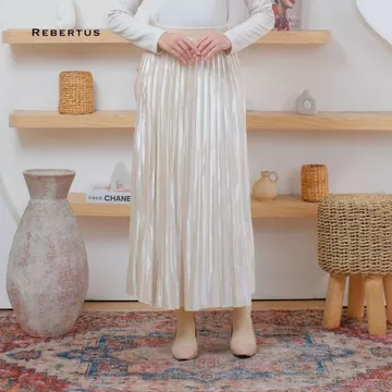 Rok Plisket Bludru Wanita Rebertus Dianda
