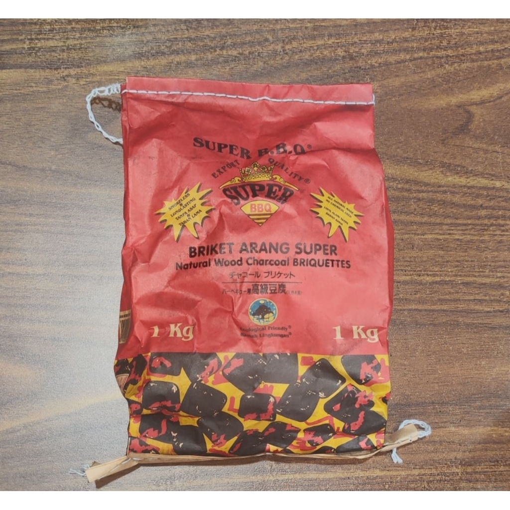 Jual Briket Arang Super 1kg - Wood Charcoal Briquettes 1kg - Arang BBQ ...