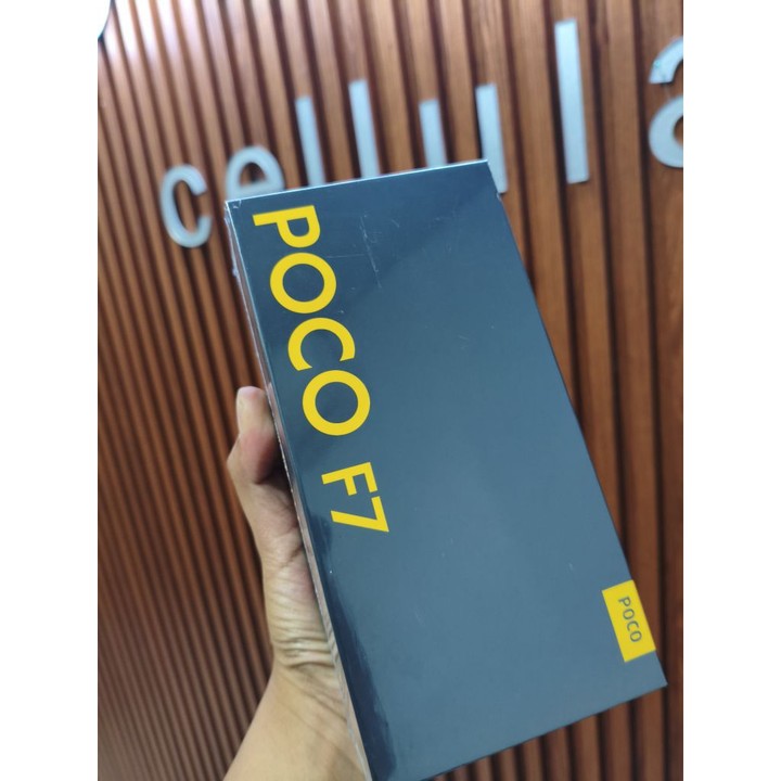 poco f7 12/512 BNIB