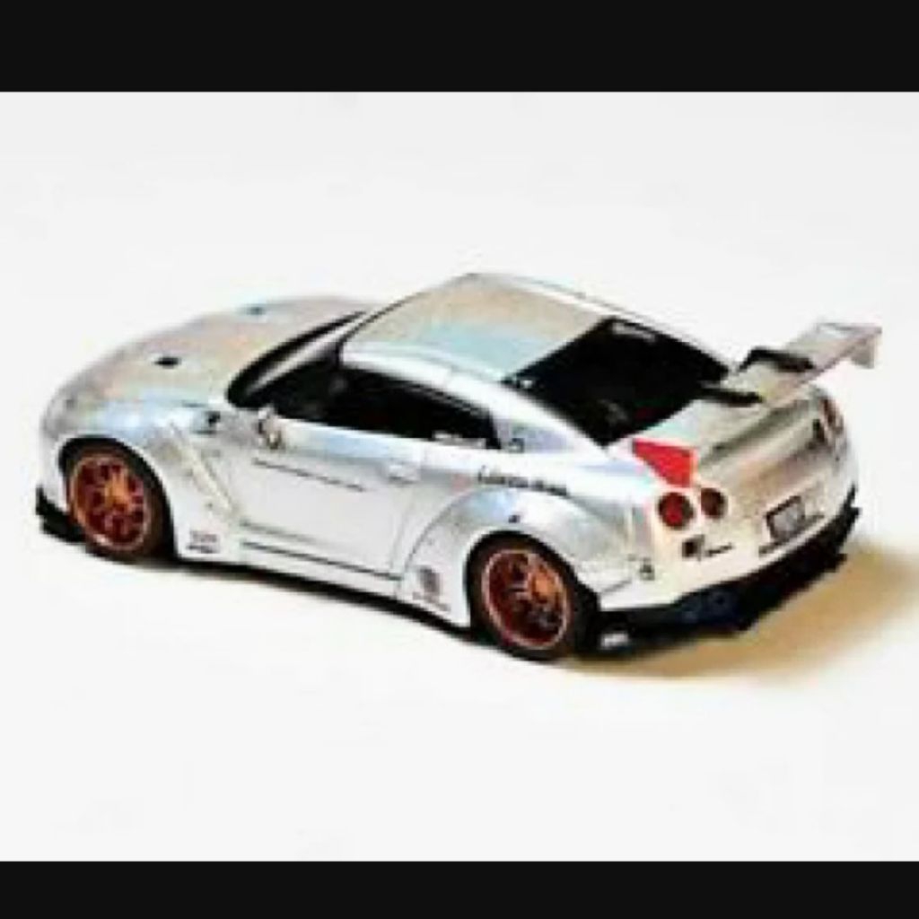 Jual Mini GT 85 LBWORKS Nissan GT-R R35 Magic Pearl | Shopee Indonesia