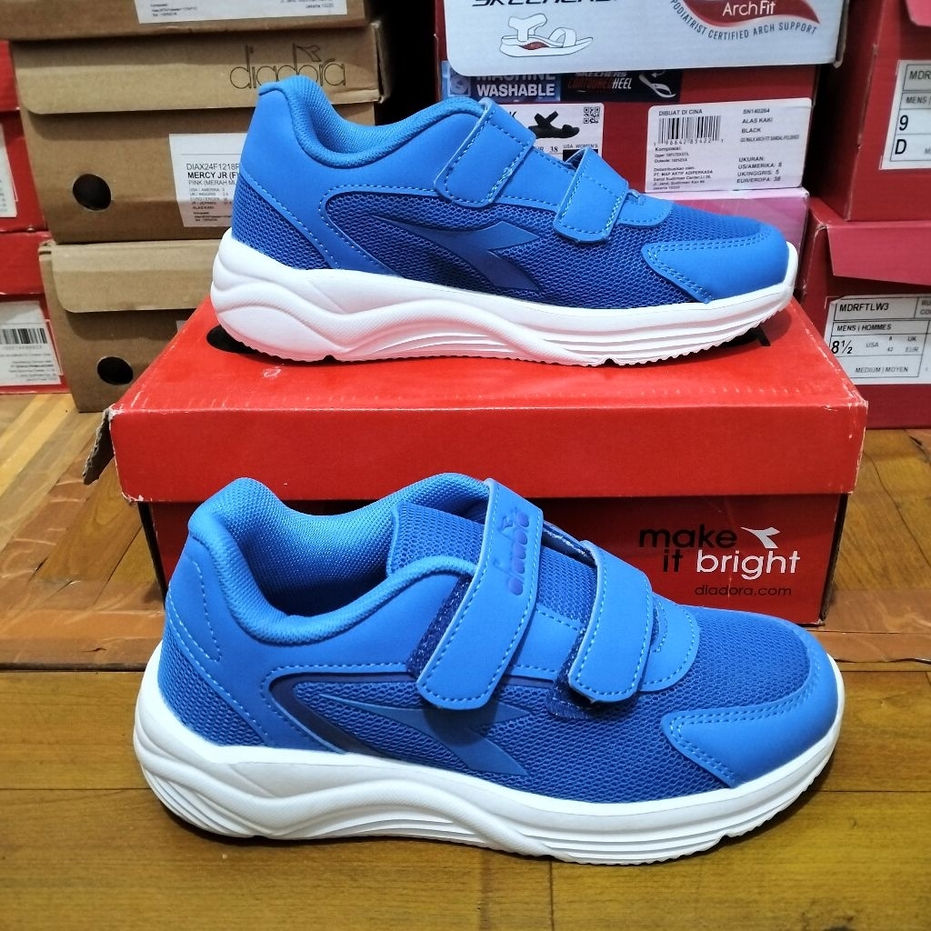 Jual !!! Best seller !!! Diadora flo jr for kids original | Shopee ...