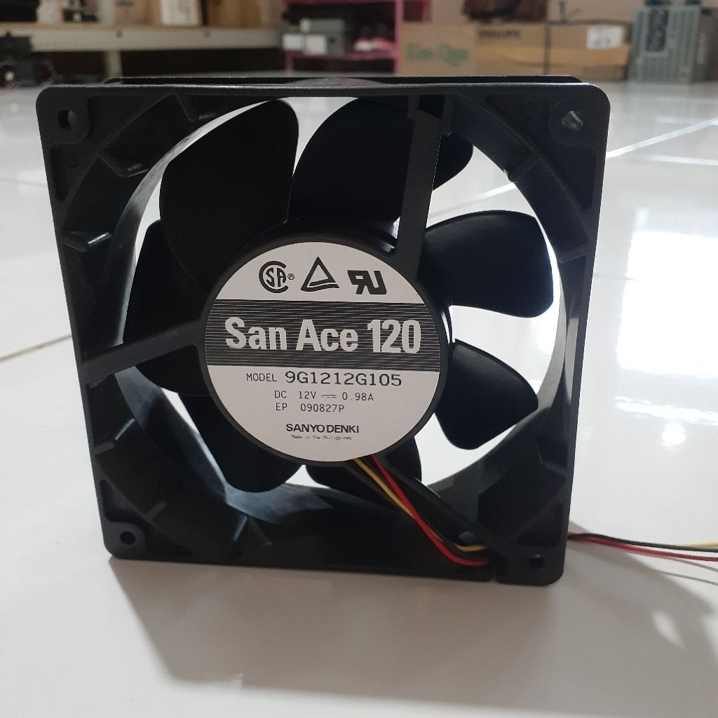 Sanyo 9G1212HG105 12V 0.98A Cooling Fan – Open Box – Excellent Condition