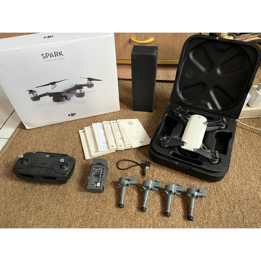 Jual dji spark controller mulus | Shopee Indonesia