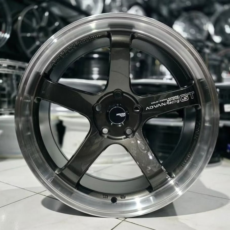 Jual velg mobil ring 18 velg ADVAN GT r18 LEBAR 9,5 ET 25 velg racing ...