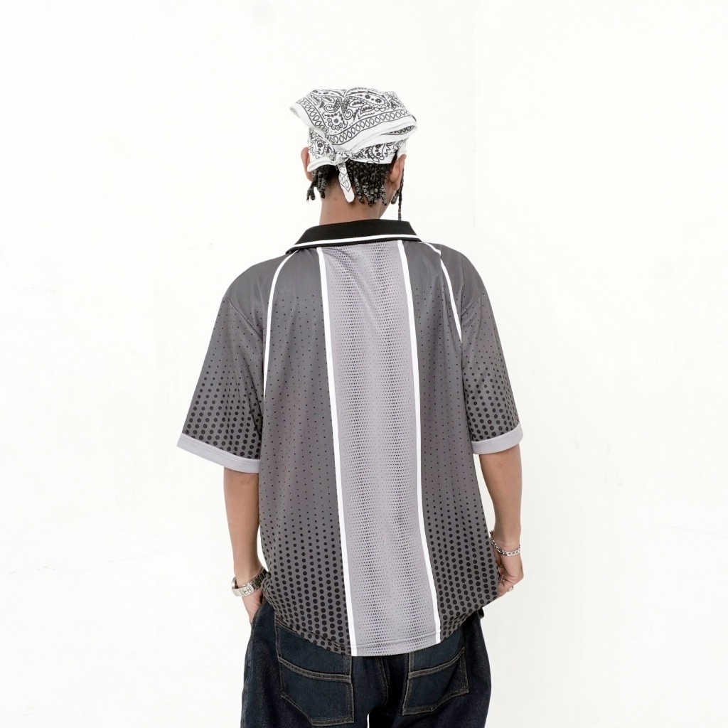 Jual Makna - Jersey Halftone BW Boxy Oversized Pria dan Wanita | Shopee ...