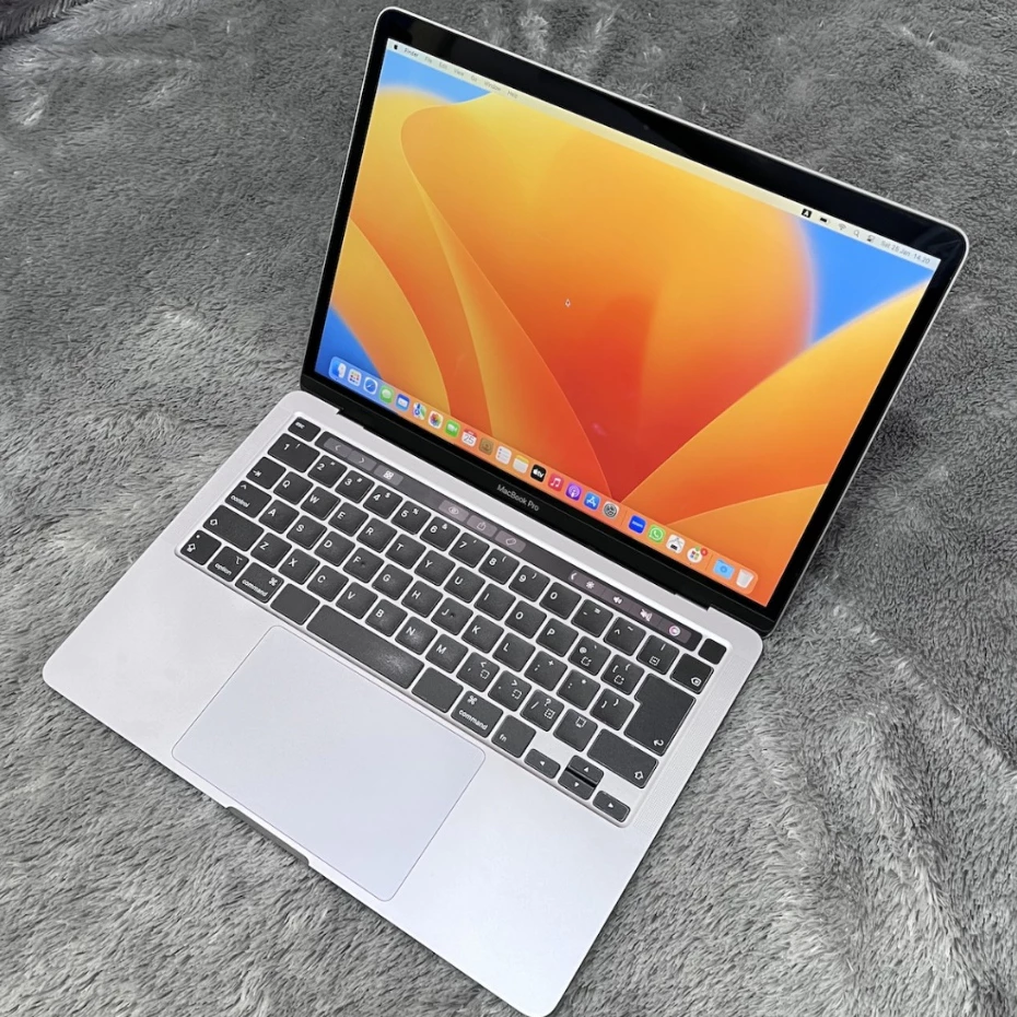 MacBook Pro 2020 Surabaya