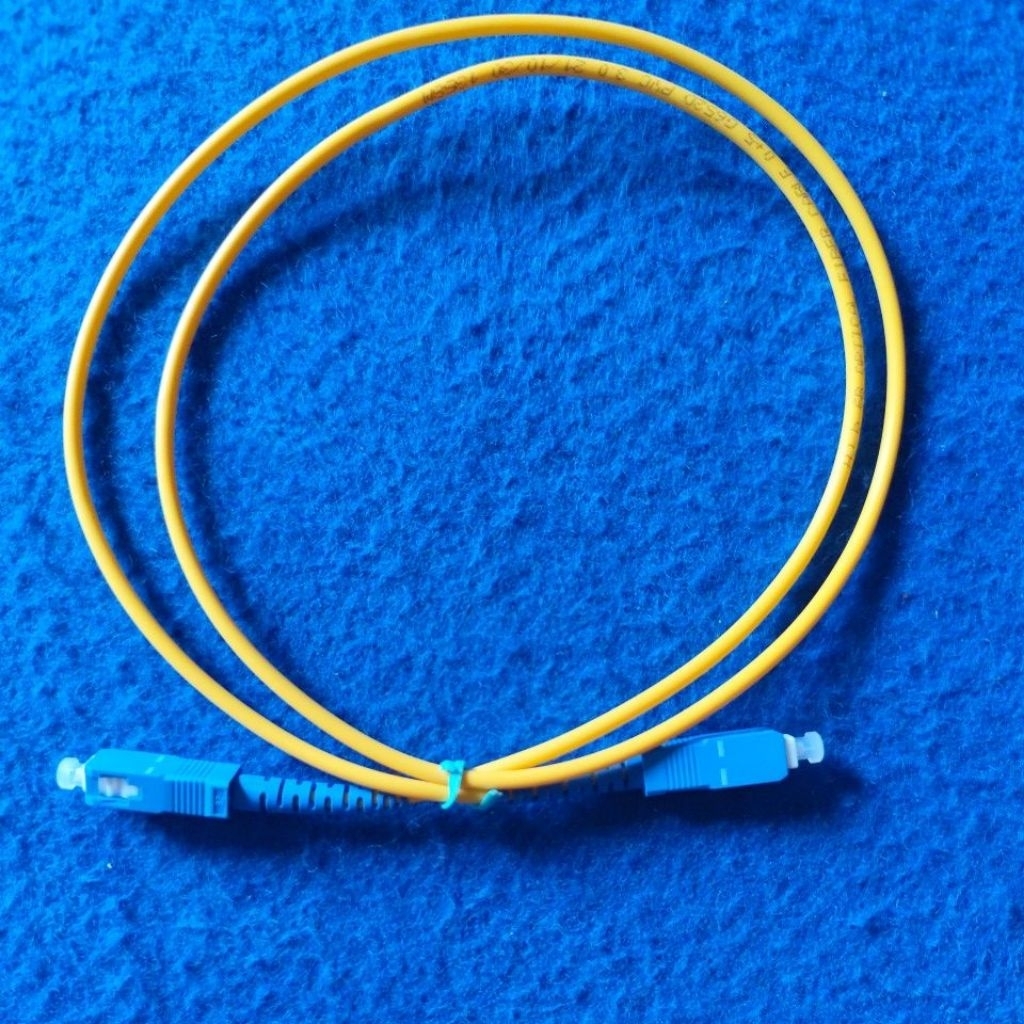 Jual Kabel Fiber Optic Patchcore sc upc 1M | Shopee Indonesia