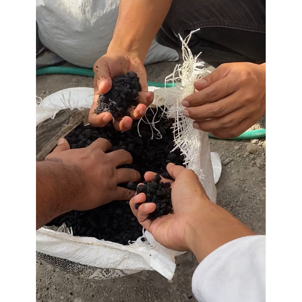 Jual Aspal Alam Indonesia / Aspal Buton / Aspal Instan CPHMA/ Aspal ...
