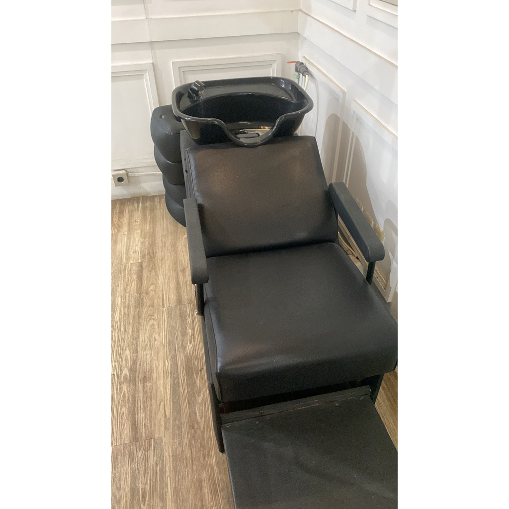 Jual PRELOVED Wasbak Keramas Kayu | Bak Keramas Cuci Rambut | Washbak ...