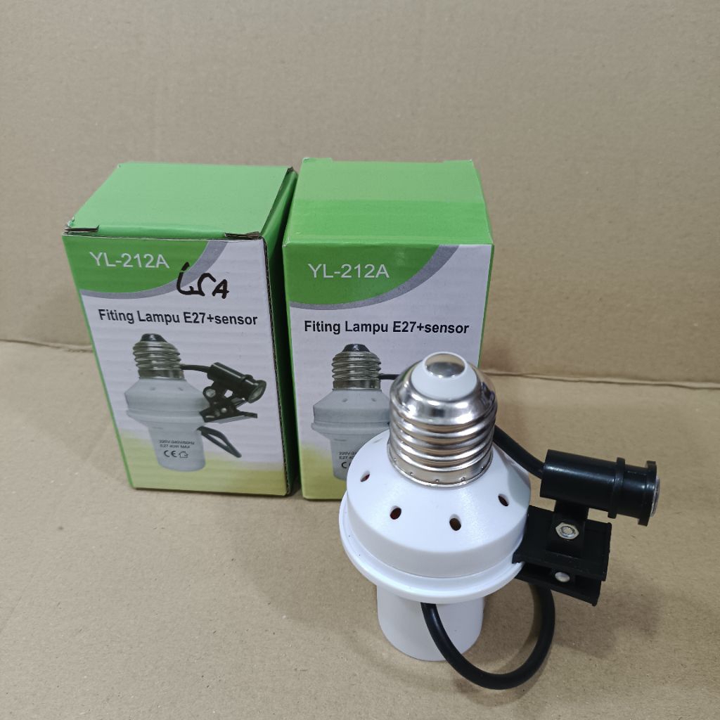 Jual Fitting Sensor Cahaya Fitting Lampu E27+sensor | Shopee Indonesia