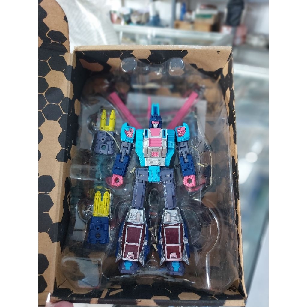 Transforers Studio Series, action figure di Airazor Deluxe 97