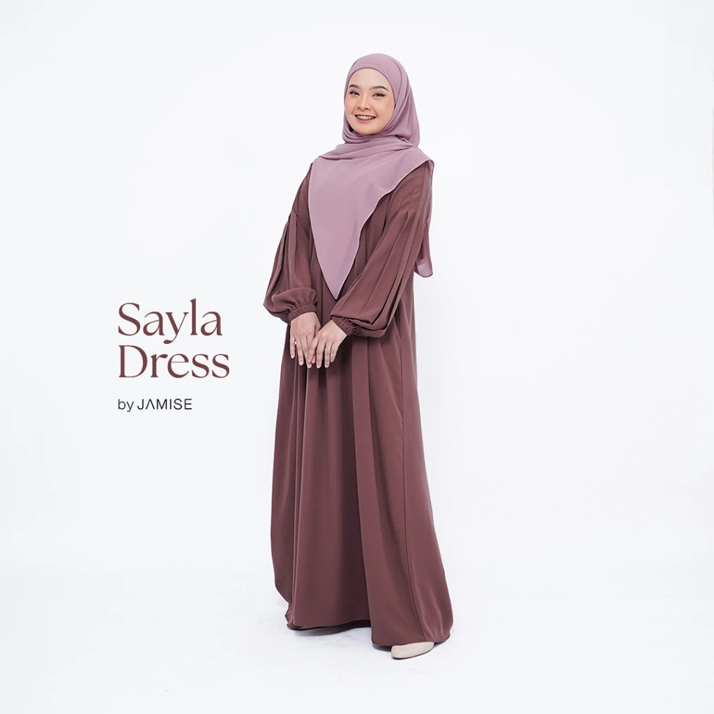 Gamis Jamise Sayla Dress Abaya Simple Lengan Puff Karet untuk aktivitas harian wanita muslimah