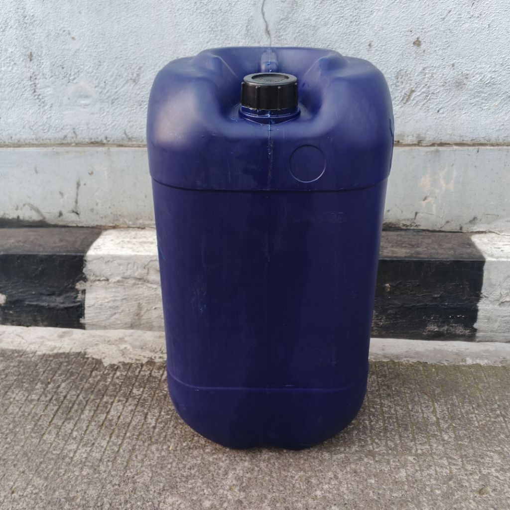 Jual Jerigen Bekas/Jerigen Biru 30/35 Liter | Shopee Indonesia