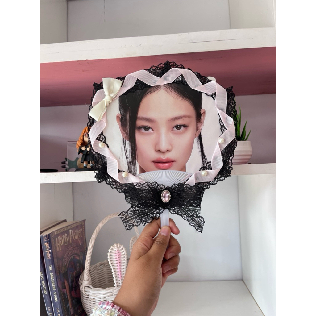 Jual Erunie Adachi Blackpink Uchiwa, Kipas Kpop, Kpop Merchandise ...