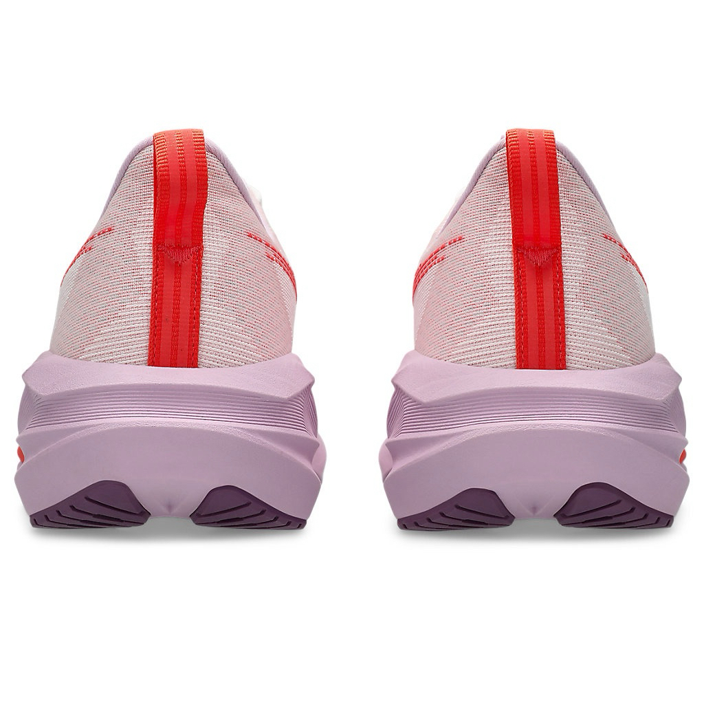 Jual termurah cuci gudang sepatu running wanita novablast 5 white coral ...