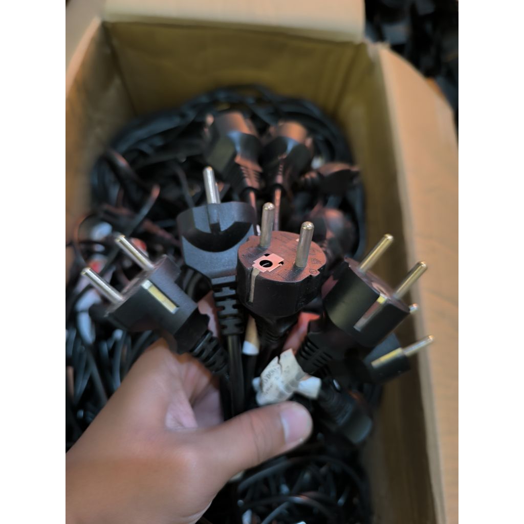 Jual Kabel Power Laptop Second Original model Lurus terbaik | Shopee ...