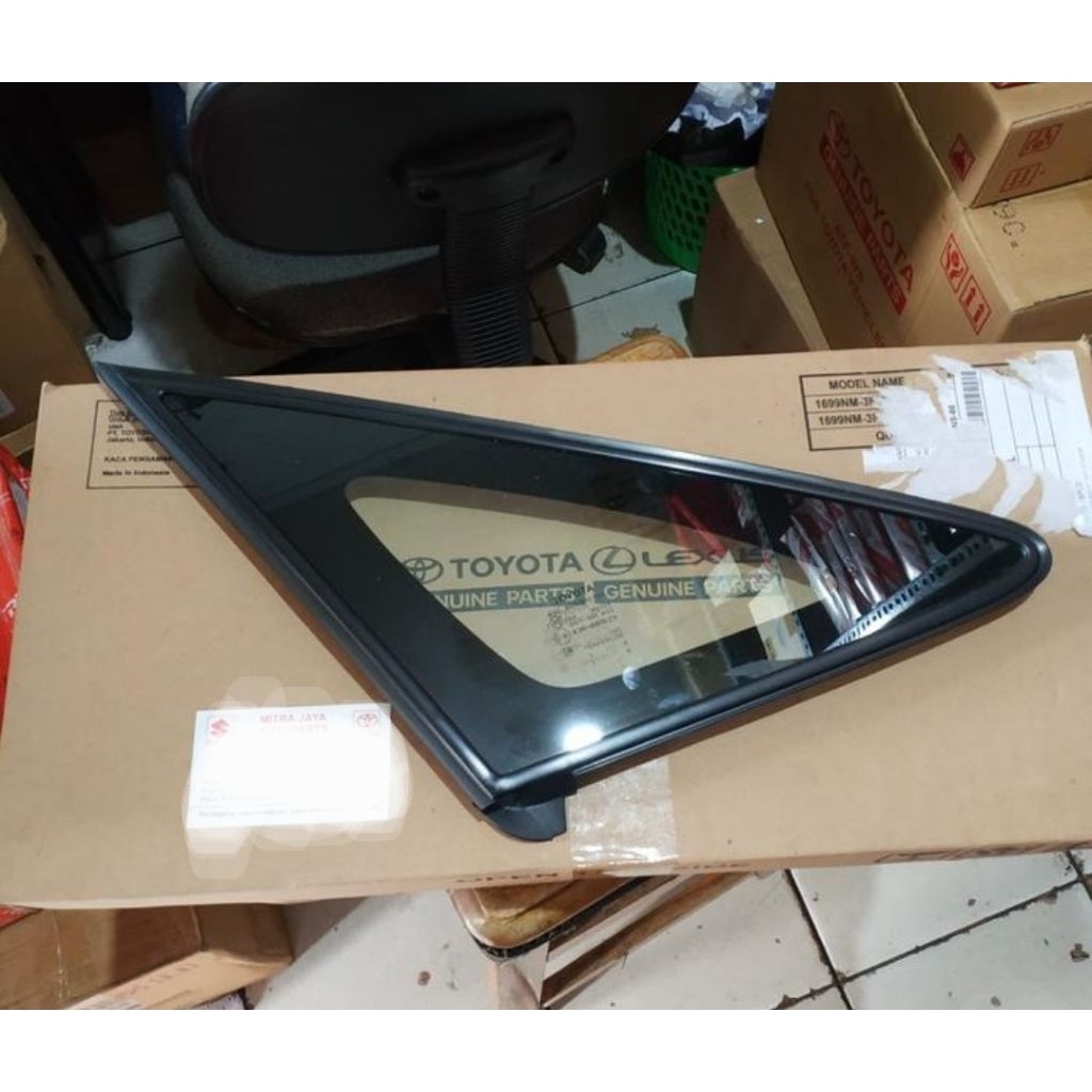 Jual Kaca Segitiga Innova Inova Original | Shopee Indonesia