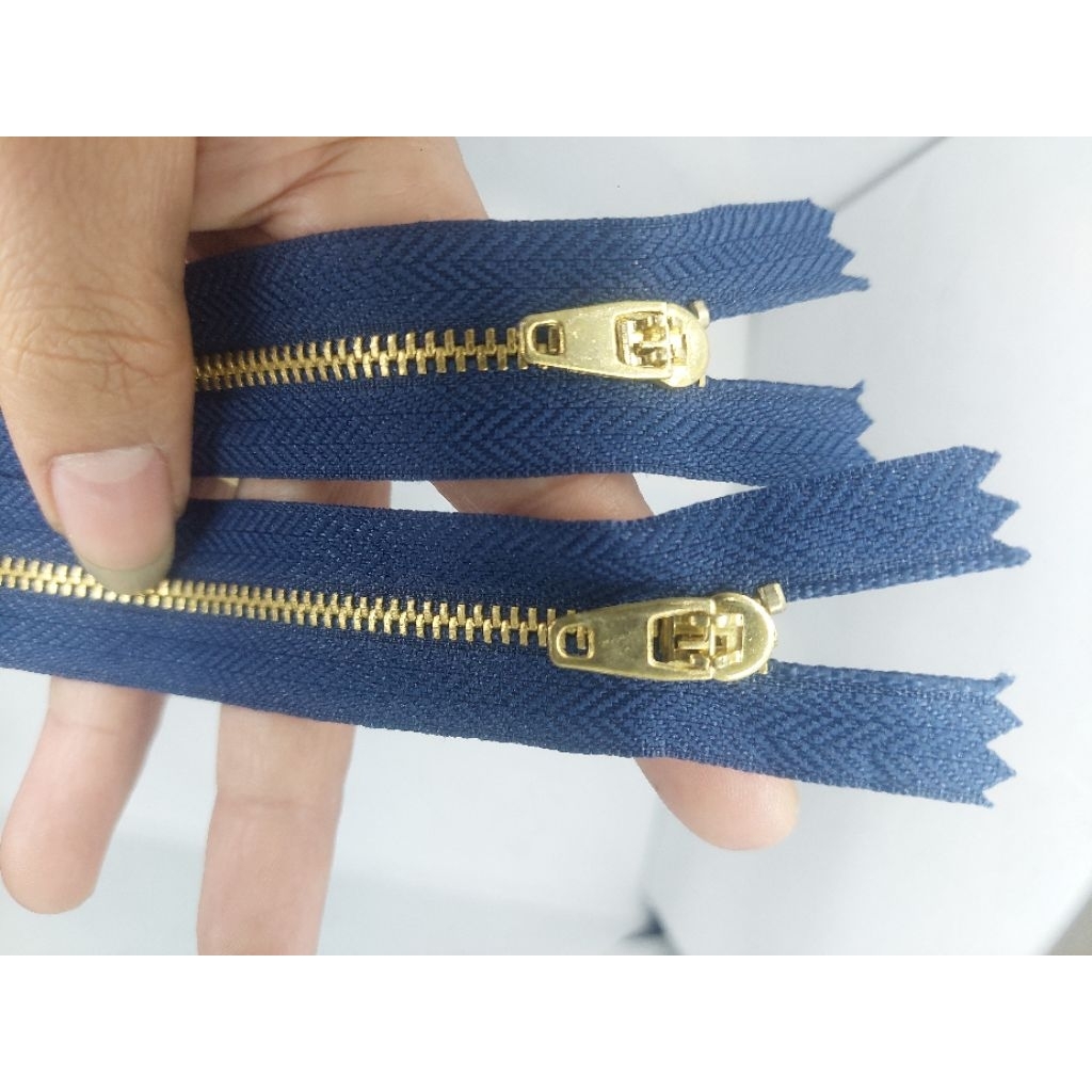 Jual Resleting metal gigi besi no. 3 Biru Pinlock | Shopee Indonesia