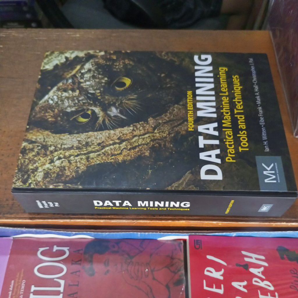 Jual DATA MINING Practical Machine Learning Tools and Techniques ...
