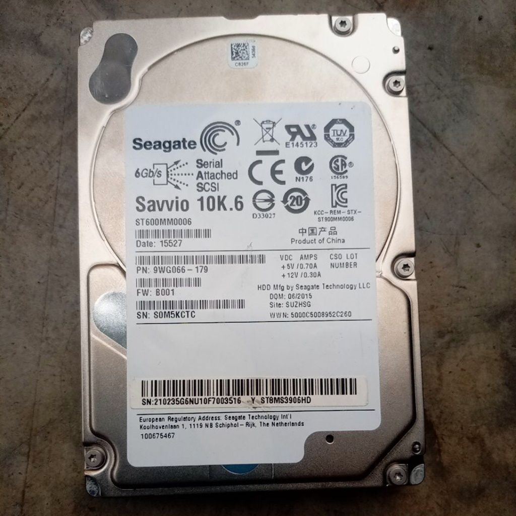 thumbnail image 2 of Lot Of 3 Seagate ST9600205SS 600GB 10K SAS 6Gb/s 2.5in Enterprise Hard Drives 2 of 4