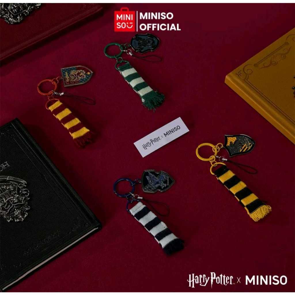 Jual Keychain Syal House Miniso x Harry Potter | Shopee Indonesia