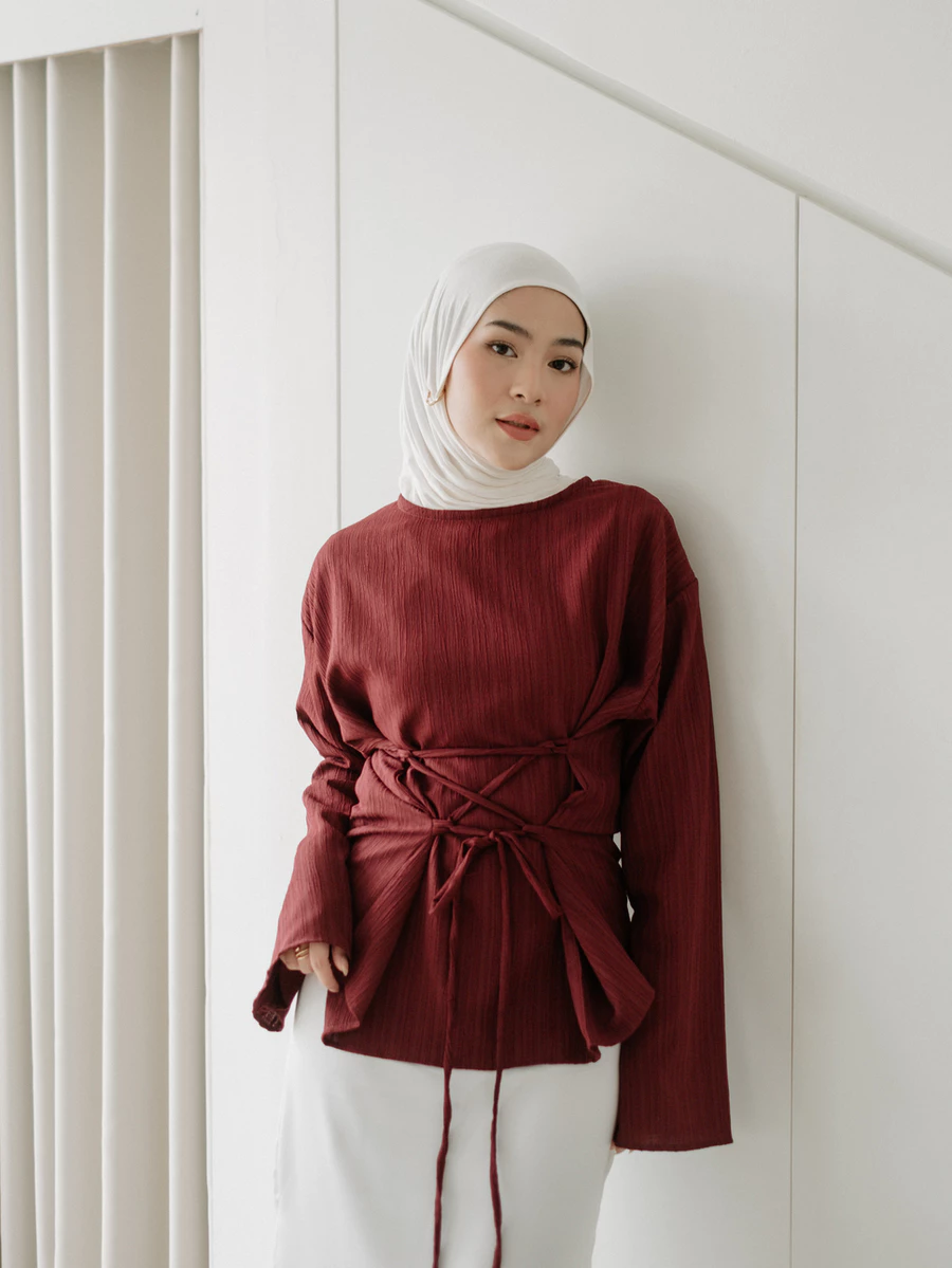 Vintage House x Aeirah Yara Top