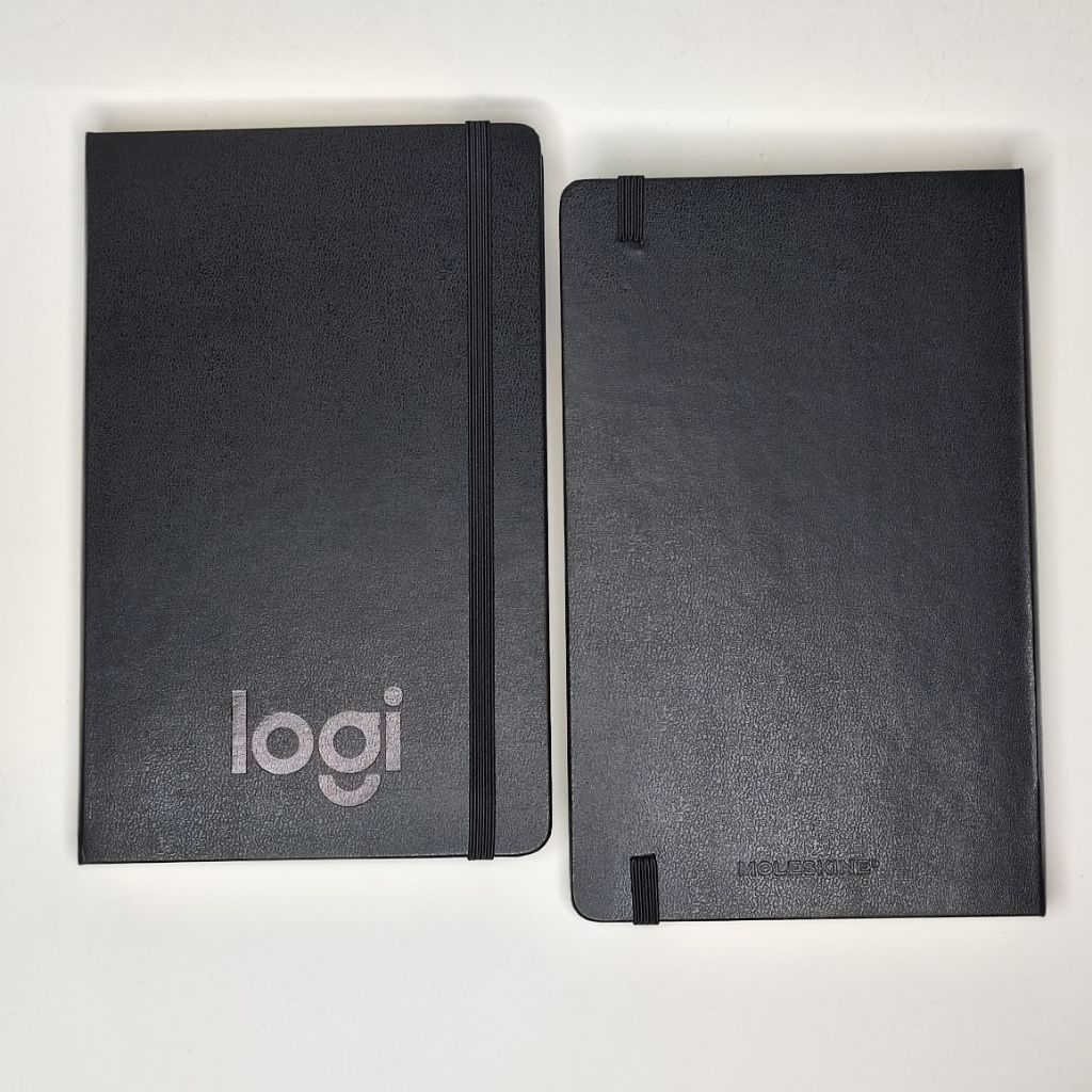 Jual Moleskine logitech classic notebook hard cover large | Shopee ...
