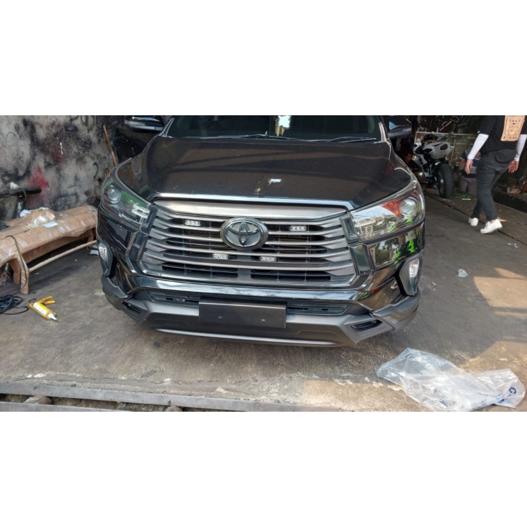 Jual Bodykit Innova Reborn 2021 2022 2023 2024 2025 model Venturer ...